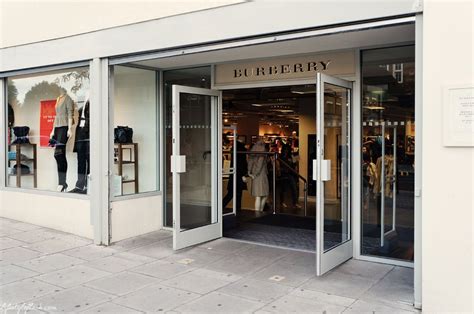 how cheap is the burberry outlet